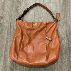 Vintage coach purse !